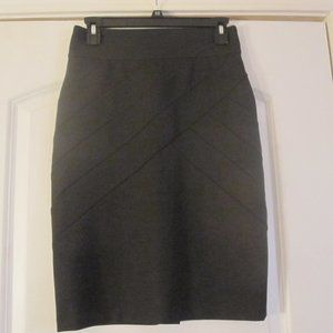 H&M Womens Charcoal Gray Pencil Skirt Sz.6